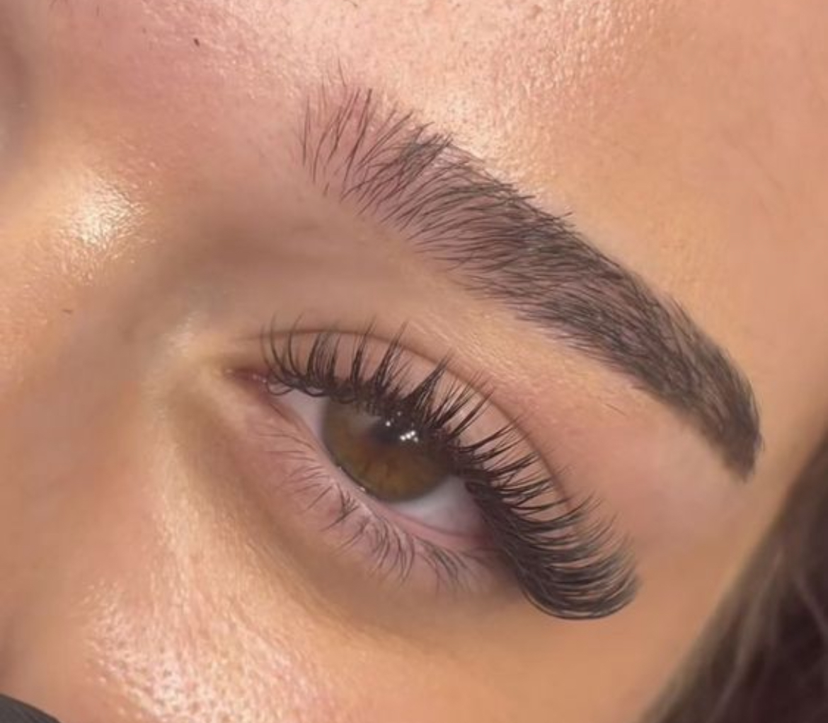 Classic Lash Extensions Before and After